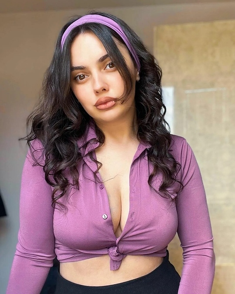 Bangalore Escorts preeti-kaur.com  Print