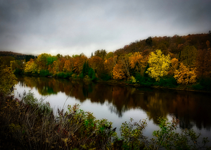 Fall 2018 Misty day Rouge River no watermark