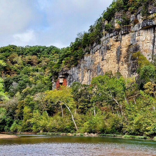 Meramec cliffs by Missouri Micky