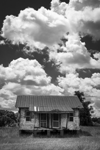 Abandoned Cabin 0040
