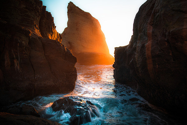 Ocean Sunsets by Reagos Photos