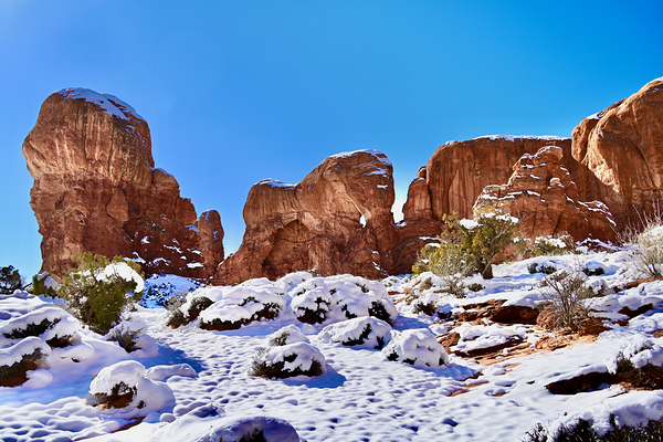 Elephant Arch in Winter by Tom Fritz