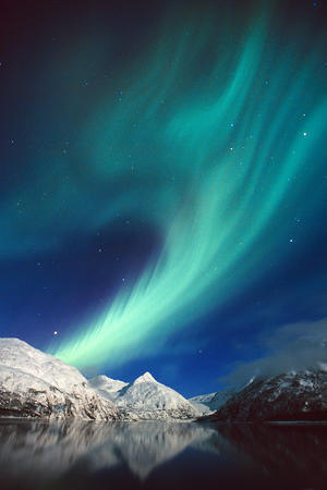 N. Lights Over Portage Lake & Chugach Mtns Sc Ak Winter