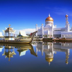 Sultan Omar Ali Saifuddien Mosque; Bandar Seri Begawan, Brunei