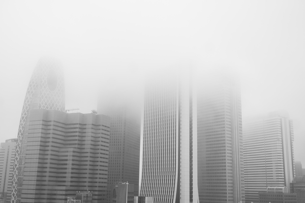 Shinjuku Fogscape - Tokyo in Silence by Matthias Hauser