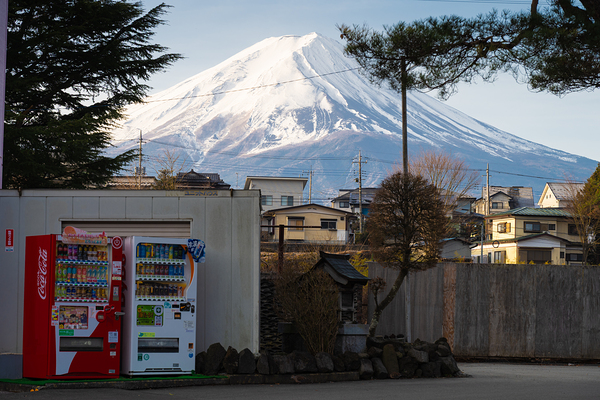 Japan Vibes - Mount Fuji and Vending Machines by Matthias Hauser