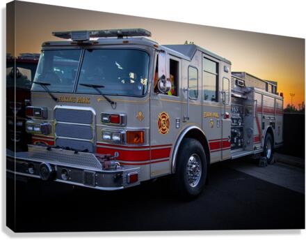 Engine 3 Canvas Print