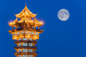 JiuTian tower and moon in Chengdu