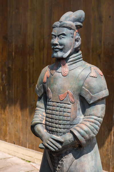 Terracotta army soldier statue replica in Anren by Philippe Lejeanvre