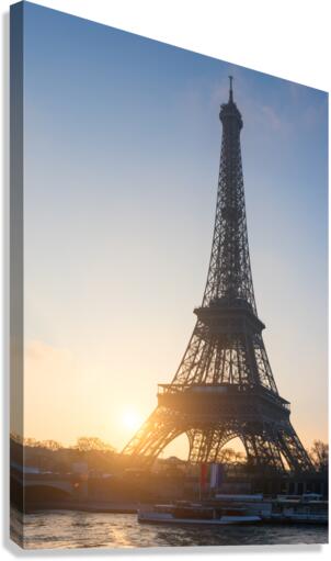 Paris   Eiffel tower at sunrise Canvas Print