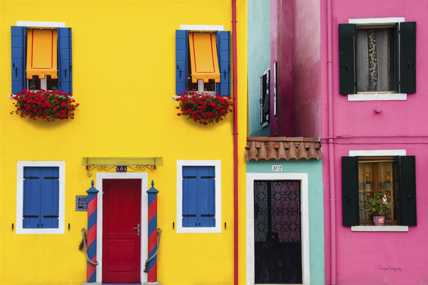 Couleurs de Burano  |  Burano Colours by Louise Tanguay