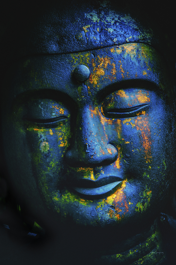 Bouddha bleu  |  Blue Buddha by Louise Tanguay