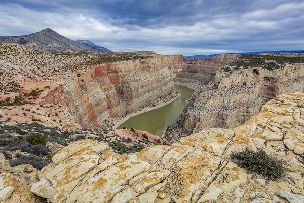 Bighorn Canyon by D Robert Franz