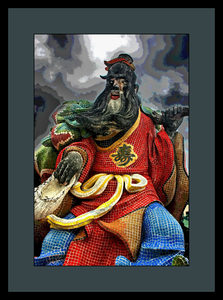 SCULPTURE  OF AN OLD FISHERMAN - REPULSE BAY HONG KONG