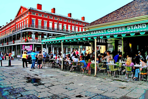 CAFE DU MONDE IN NEW ORLEANS FRENCH QUARTER 