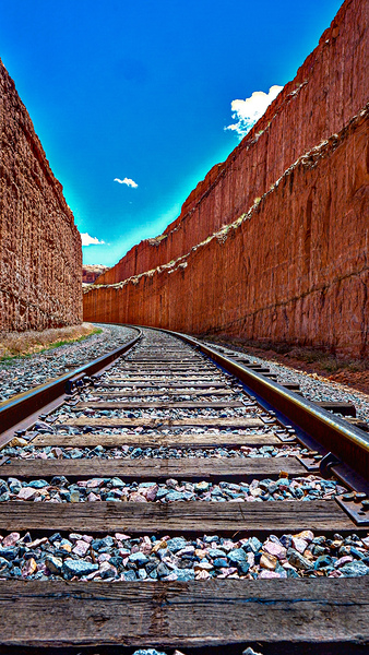 Right On Track by Nates States