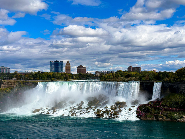 American Falls by Nates States