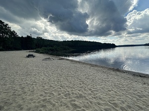 Cloud covered beach