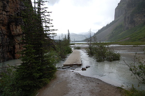 Lake Louise boardwalk
