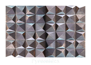PYRAMIDES