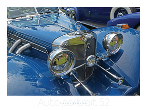 AUTO PORTRAIT 52