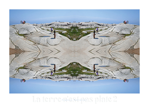 LA TERRE N EST PAS PLATE 2