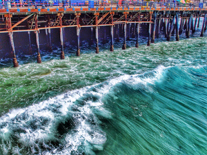 Santa Monica Pier Waves by Eduardo Palazuelos