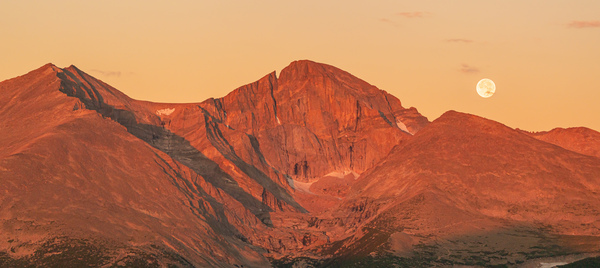  Longs Peak Moonset by Tim Connelly