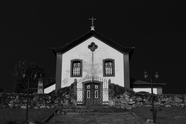 Rosary church before the storm by Pedro Mendes
