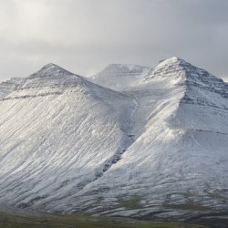 Iceland mountain 1