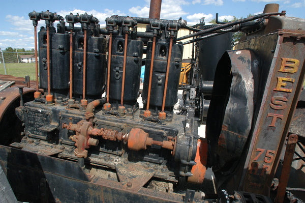 DSC 1558BEST75HP by George Lessard