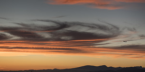 FS240801 AIR TRAVELLING