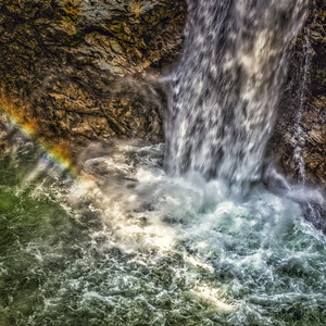 FS180424S2  CASCADE FALLS AND RAINBOW