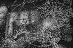 FS210415 THE IMPACT OF BLACK AND WHITE