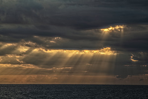 FS240722 DARK CLOUDS