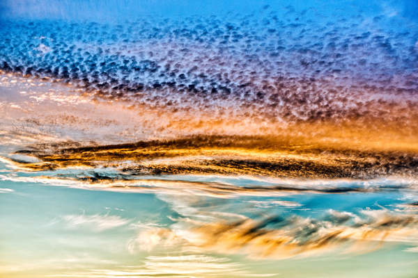 FS200625H4 Cloud Formation Print