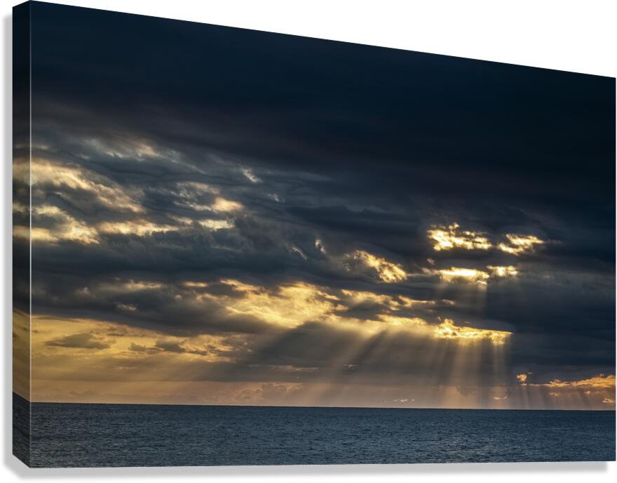 FS240722 Dramatic Clouds Canvas Print