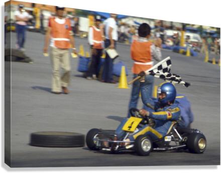 THE WINNER Canvas Print