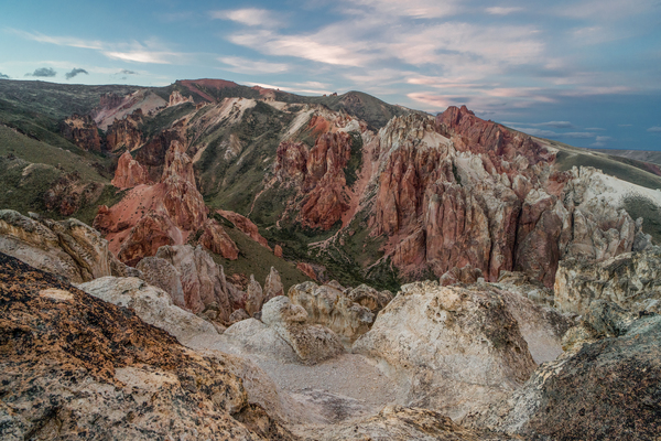 Moon Valley Jeinimeni by VOLCKMANNII