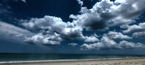 Cloudy Beach by adamantexperience