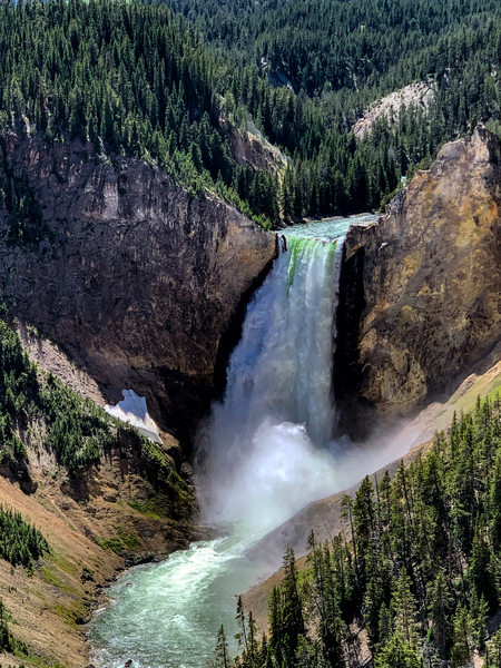 Yellowstone by adamantexperience