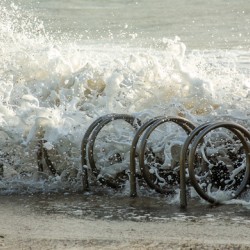 SPLISH SPLASH