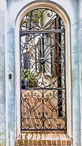Charleston 04 23