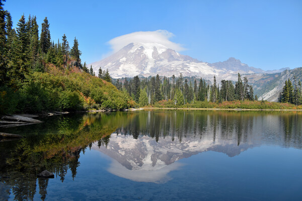 Reflections of Mt. Rainier by MDruba