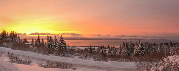 Snowy sunset Print