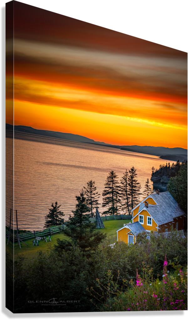 No 88- Maison Blanchette au crepuscule Canvas Print