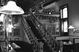 Black and White 08
