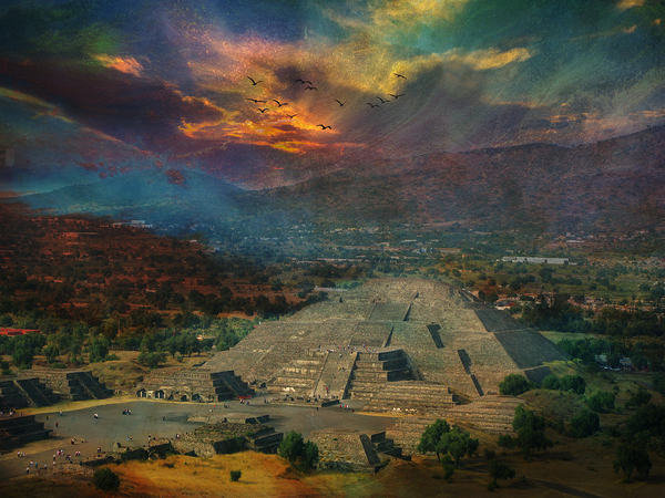 Pyramid of the Moon in Teotiuakan Print