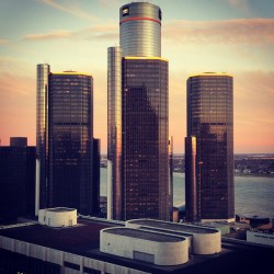 RenCen Morning