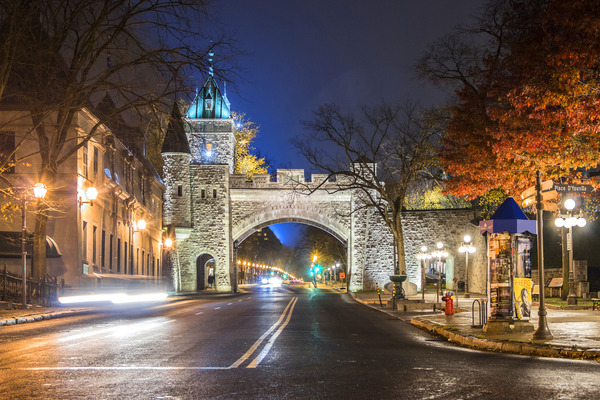 Quebec de nuit Print